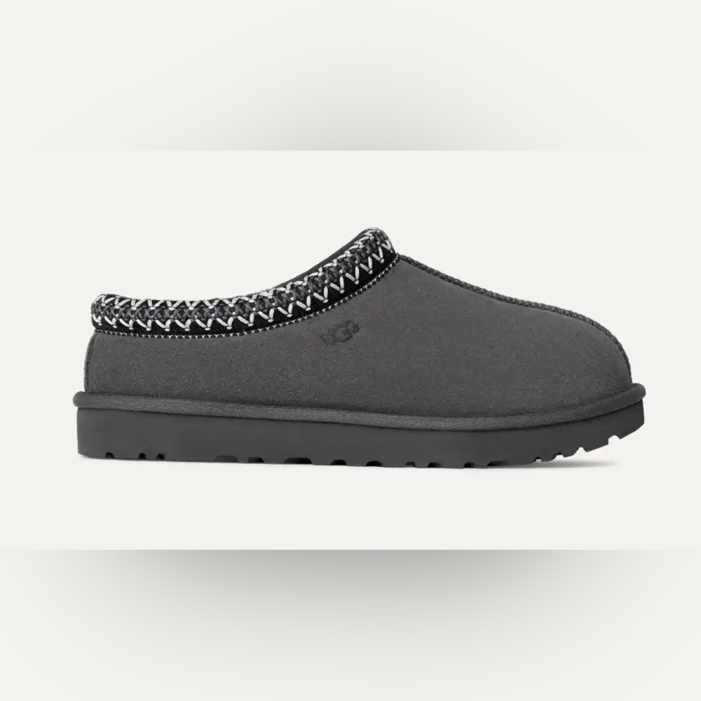 UGG Men’s Tasmen slippers color gray brand new with boxes